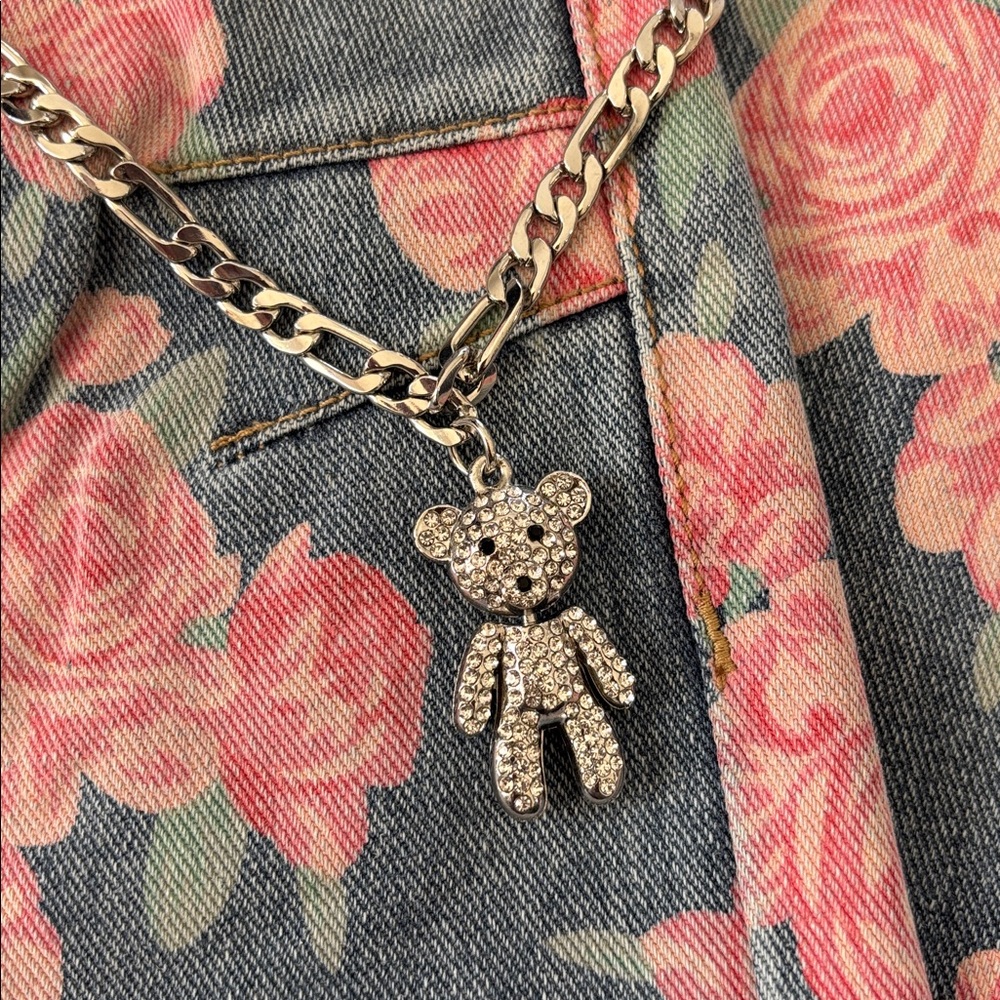 ✨💎🧸NEW! Rhinestone Teddy Pant Chain🧸💎✨ - Picture 7 of 7